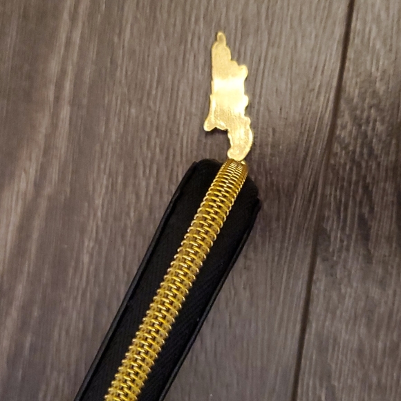 👑 King of POP - Michael Jackson Zippered Wallet by Pop Art Products - Picture 4 of 14